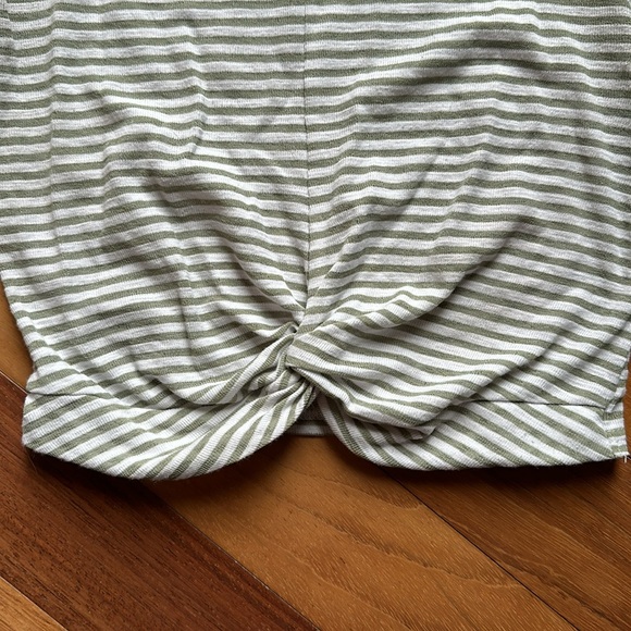 Mink Pink Striped Cropped Tee with Twist Detail, size Medium - Picture 3 of 10